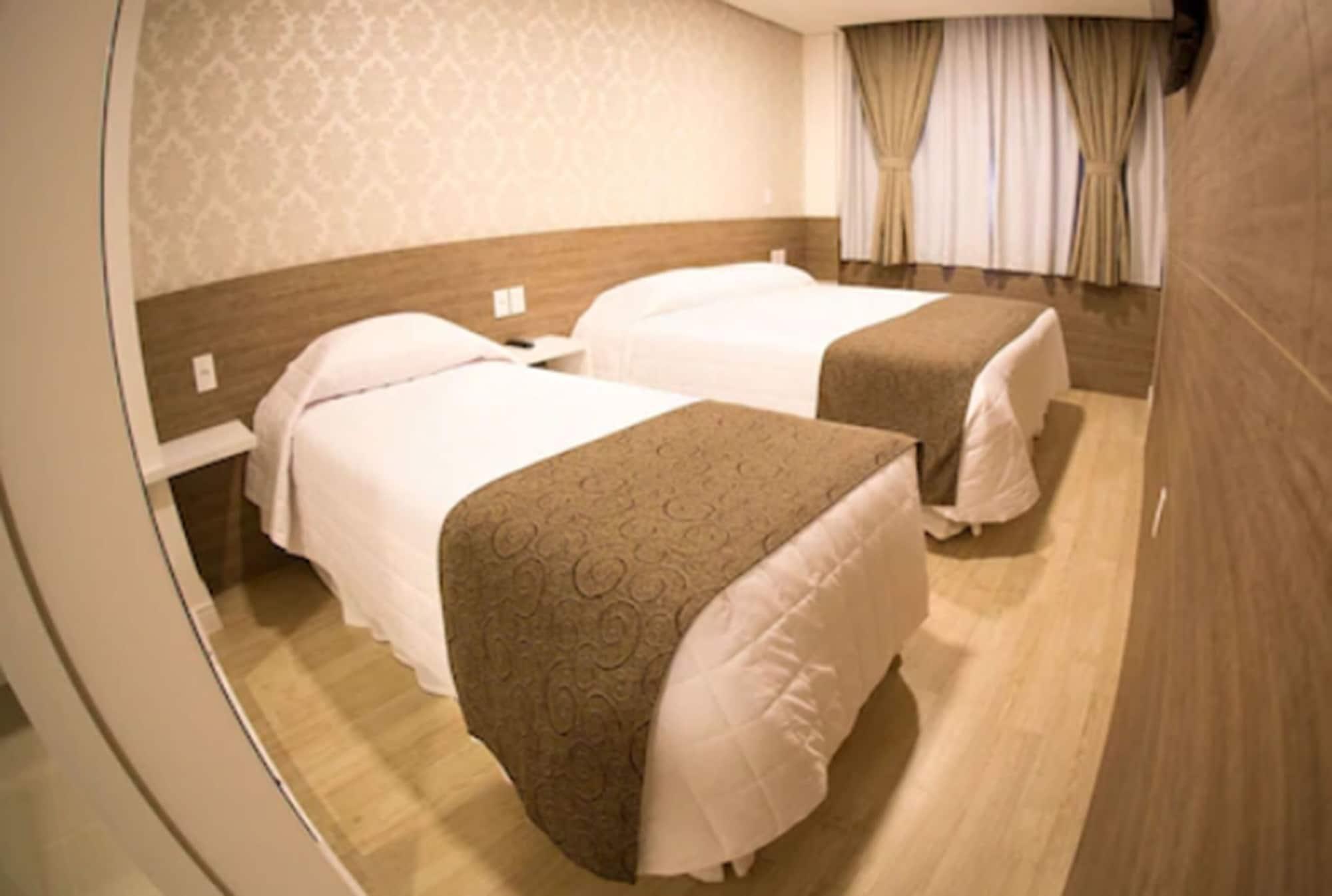 Chapecó Holiday & Business Hotel - Em Frente Ao Centro De Eventos E Arena Conda מראה חיצוני תמונה