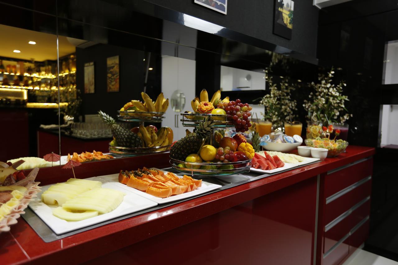 Chapecó Holiday & Business Hotel - Em Frente Ao Centro De Eventos E Arena Conda מראה חיצוני תמונה